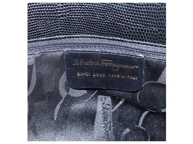 Borsa Tote Vala in pelle nera e oro Salvatore Ferragamo Auth am10419 Nero D'oro - vista 12