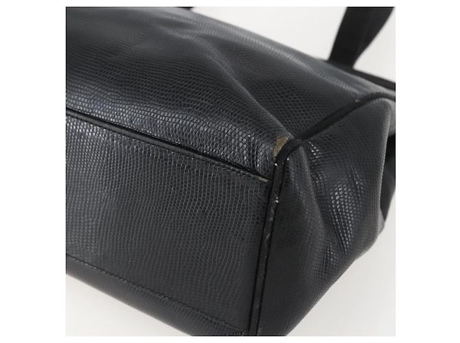 Borsa Tote Vala in pelle nera e oro Salvatore Ferragamo Auth am10419 Nero D'oro - vista 9