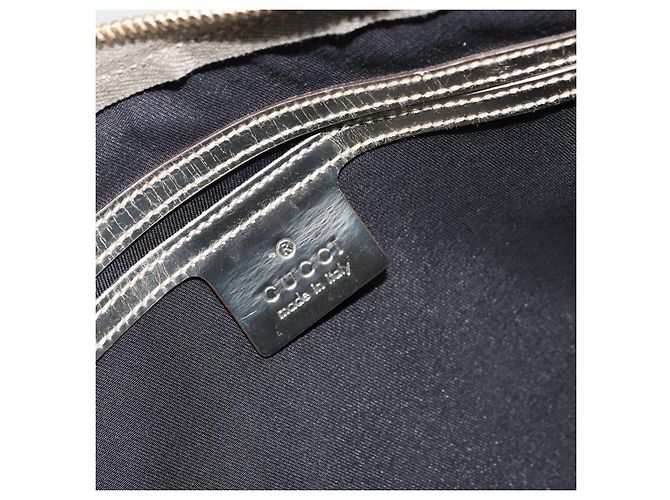 Borsa GUCCI GG Supreme in pelle PVC bianca e oro 190259 Auth 159013 Bianco D'oro - vista 19