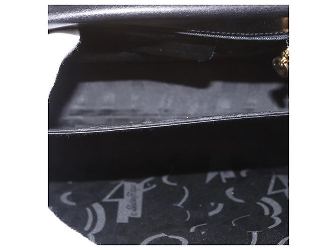 Borsa a mano in pelle Gancini Salvatore Ferragamo 2 in 1 Nero Oro Auth gh1484 - vista 11