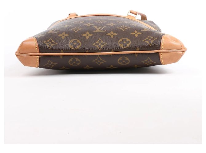Borsa a Spalla Monogram Coussin GM Louis Vuitton M51141 Rosso - vista 9