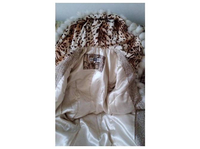 Autre Marque Abrigo largo de lana beige Maria Grazia Severi con piel sintética - vista 11