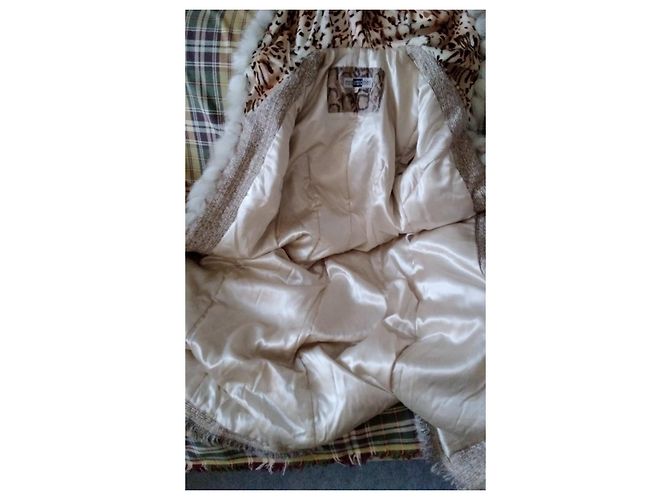 Autre Marque Abrigo largo de lana beige Maria Grazia Severi con piel sintética - vista 12