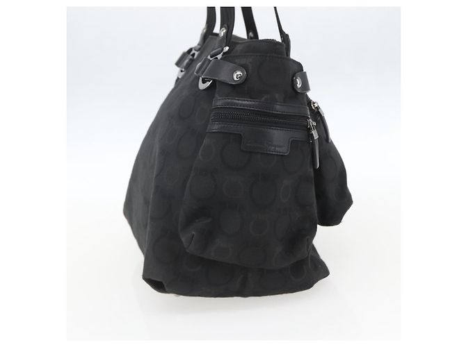 Gancini Tote Bag aus Nylon in Schwarz und Silber von Salvatore Ferragamo Auth BA9401 - Ansicht 3