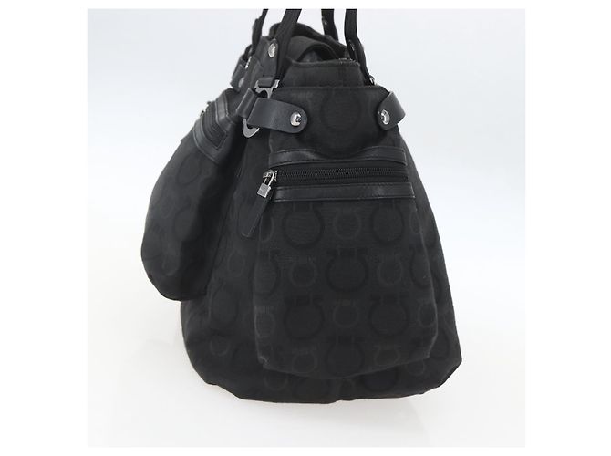 Gancini Tote Bag aus Nylon in Schwarz und Silber von Salvatore Ferragamo Auth BA9401 - Ansicht 4