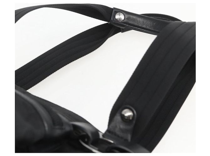 Gancini Tote Bag aus Nylon in Schwarz und Silber von Salvatore Ferragamo Auth BA9401 - Ansicht 8