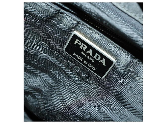 Zaino PRADA in nylon nero e oro Auth ka1273 D'oro - vista 23