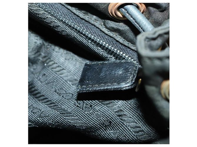 Zaino PRADA in nylon nero e oro Auth ka1273 D'oro - vista 24