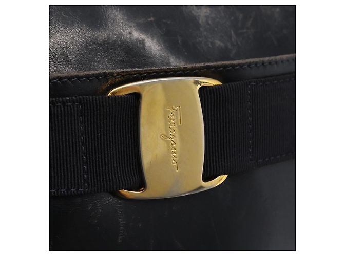 Borsa a Spalla Salvatore Ferragamo in Pelle Blu Navy Oro Auth ka1249 D'oro - vista 18
