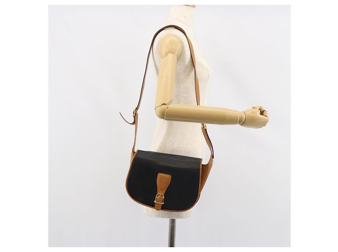 Céline Borsa a Spalla CELINE in Pelle Nera Oro Auth gh1499 Nero D'oro - vista 24