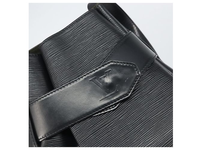 LOUIS VUITTON Borsa a Spalla Epi GM Nera M80155 Autentica LV BA9342 Nero - vista 10