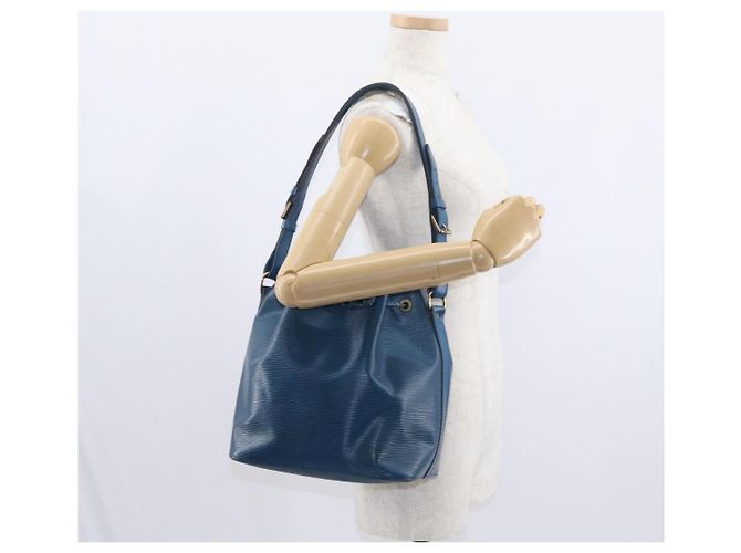 Noe LOUIS VUITTON Borsa a Spalla Petit Noé Epi Blu M44105 LV Auth 158249 - vista 22