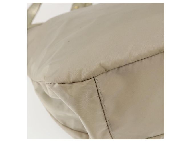 Borsa a mano Salvatore Ferragamo in nylon 2 in 1 beige oro Auth BA9246 D'oro - vista 17