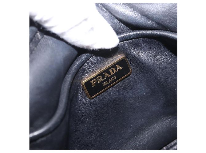 Borsa a Spalla PRADA in Pelle Nera Oro Auth 161530V Nero D'oro - vista 20
