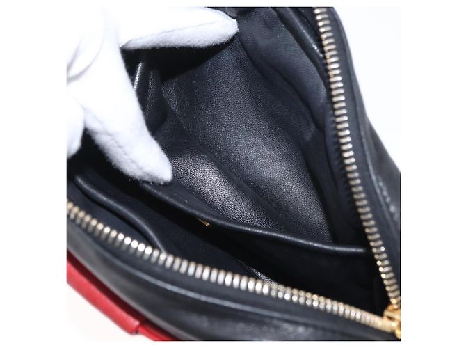 Borsa a Spalla PRADA in Pelle Nera Oro Auth 161530V Nero D'oro - vista 23