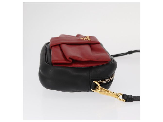 Borsa a Spalla PRADA in Pelle Nera Oro Auth 161530V Nero D'oro - vista 3
