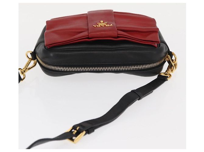 Borsa a Spalla PRADA in Pelle Nera Oro Auth 161530V Nero D'oro - vista 7