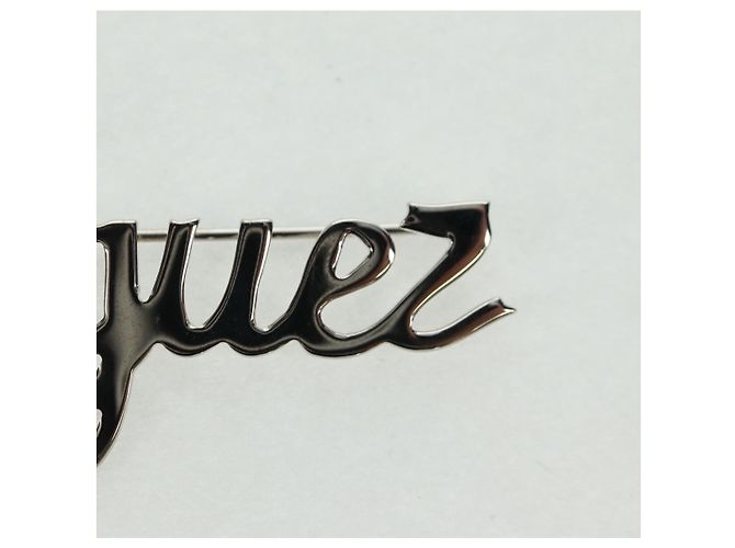 Louis Vuitton BROOCH VolezVoguezVoyagez in metallo argento M62507 LV Auth 162715M - vista 17