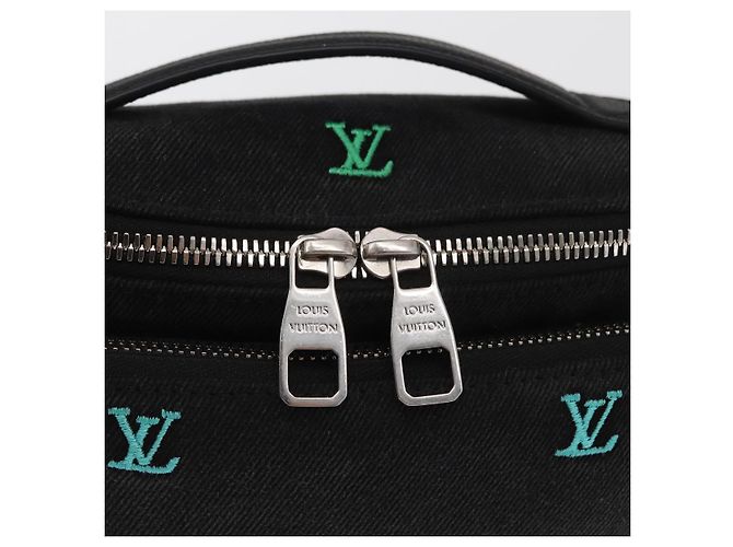 LOUIS VUITTON Marsupio Rush in Denim Monogram Nero Denim M13961 Auth BA9222SAM - vista 20