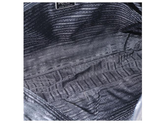 Prada Tote Bag aus schwarzem Nylon mit Silber authentisch 160269 - Ansicht 10