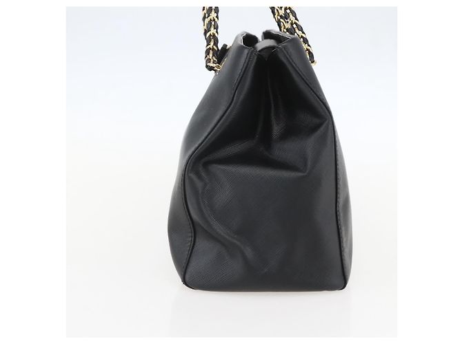 Borsa a Spalla Chain Vala in Pelle Nera e Oro Auth 159349 di Salvatore Ferragamo Nero D'oro - vista 4