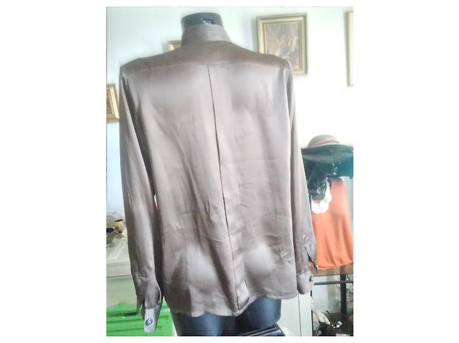 Blusa Yves Saint Laurent de seda taupe - vista 3