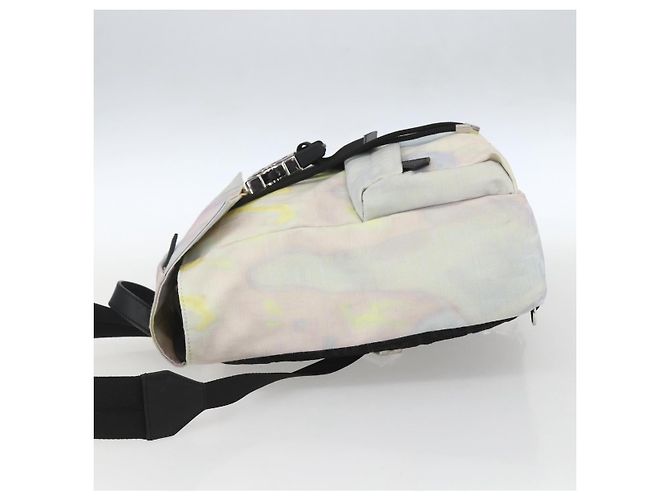 FENDI Zucca Canvas Schultertasche aus Nylon in Weiß Silber authentisch am10182V - Ansicht 3
