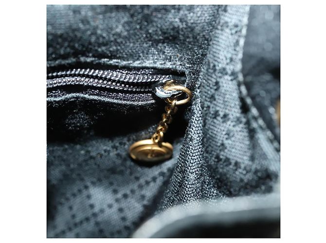 Zaino in Pelle Gucci Bamboo Nero Oro 003 2058 0030 Auth 156416 - vista 24