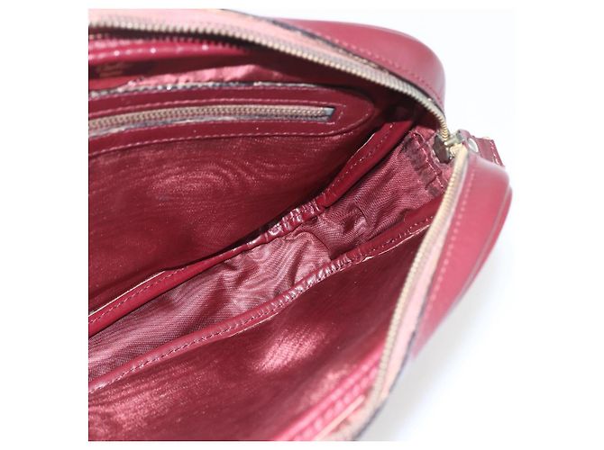 Cartier Borsa a Spalla Must Line in Pelle Bordeaux Oro Auth am10220 D'oro Bordò - vista 19