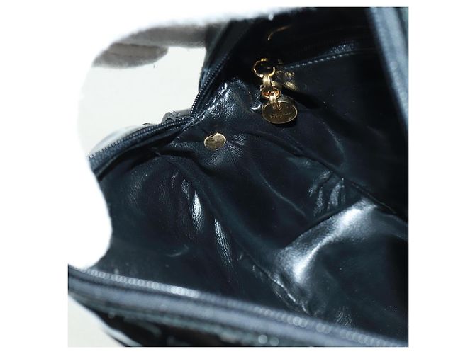 Borsa a spalla Salvatore Ferragamo in pelle verniciata nera e oro Auth ka1226 Nero D'oro - vista 21