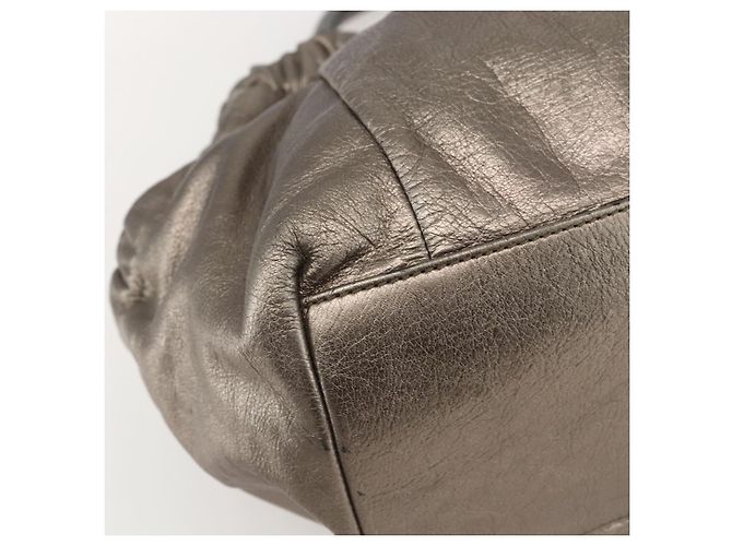 Borsa a mano Vala in pelle dorata Salvatore Ferragamo Auth 159256 - vista 14