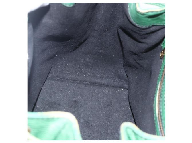 Noe LOUIS VUITTON Borsa a Spalla Petit Noé Epi Verde M44104 LV Auth 159386 - vista 19