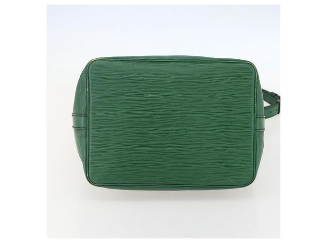 Noe LOUIS VUITTON Borsa a Spalla Petit Noé Epi Verde M44104 LV Auth 159386 - vista 5