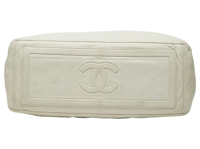 Borsa Boston Coco Cocoon di Chanel Bianco Crudo - vista 3