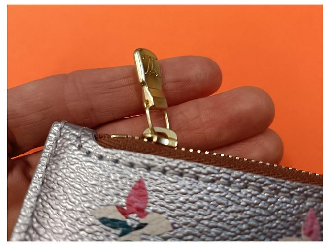 Louis Vuitton Pochette Neverfull Garden Argento - vista 6