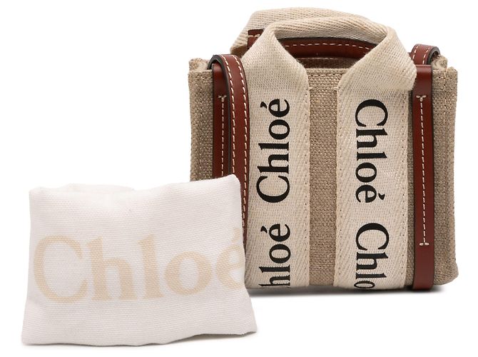 Bolsa Woody Nano em lona marrom Chloé Bege - vista 11