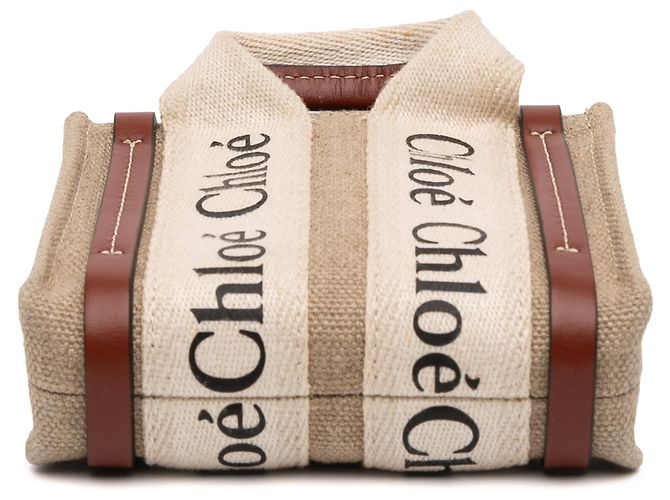 Bolsa Woody Nano em lona marrom Chloé Bege - vista 3