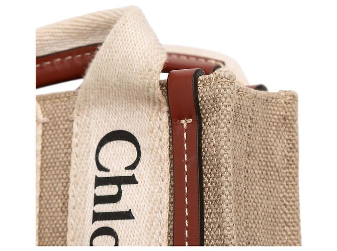 Bolsa Woody Nano em lona marrom Chloé Bege - vista 8