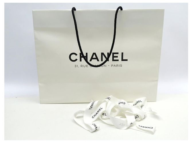 BORSA CHANEL GRAND CLASSIQUE TIMELESS JUMBO IN PELLE QUILTED NERA Nero - vista 22