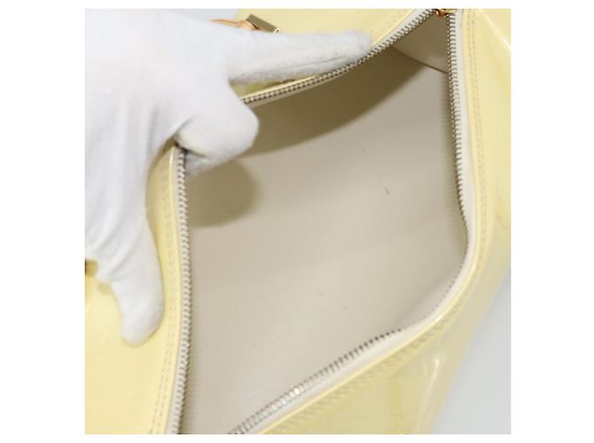 Borsa Bedford Monogram Vernis PM Louis Vuitton Beige - vista 5