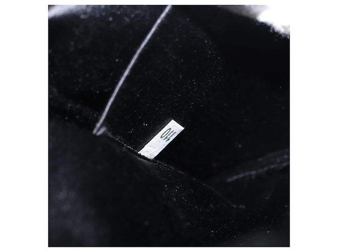 Prada Vintage Nylon Tote Schwarz - Ansicht 7