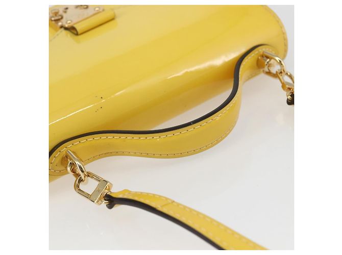 Borsa Monceau Vernis BB Louis Vuitton Giallo - vista 7