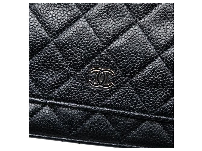 Chanel – Portafoglio con catena CC in pelle Caviar trapuntata nera Nero - vista 6