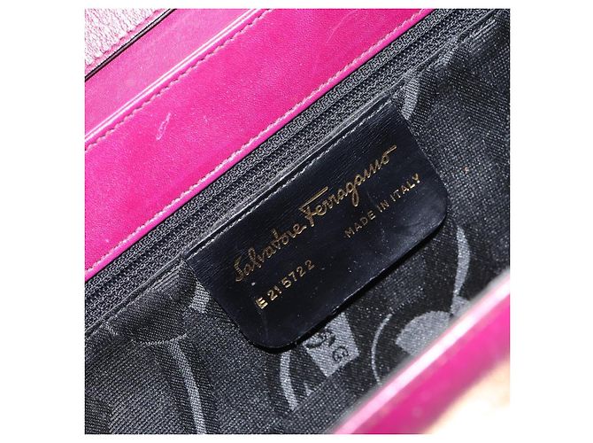 Borsa a Spalla Gancini in Pelle Viola e Oro Auth 159368 di Salvatore Ferragamo D'oro Porpora - vista 12