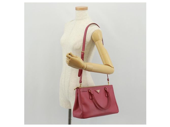 Saffiano PRADA Galleria Borsa a Mano in Pelle Safiano 2 in 1 Rosa Oro Auth 159946 D'oro - vista 30