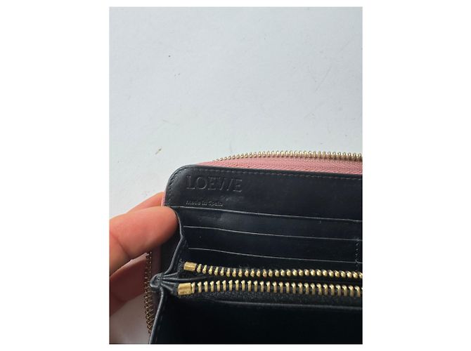 Vintage Loewe Madrid Zippy Leather monogram Wallet Pink - view 7