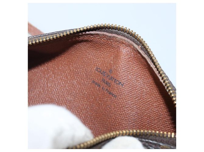 LOUIS VUITTON Pochette Papillon Monogramma LV Auth gh823 - vista 19