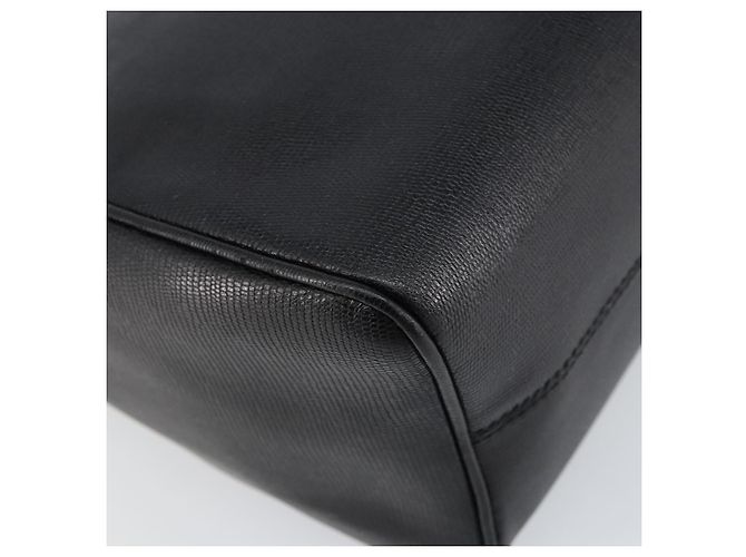 Céline Borsa a Spalla CELINE Circle in Pelle Nera e Oro Auth 159233 Nero D'oro - vista 16