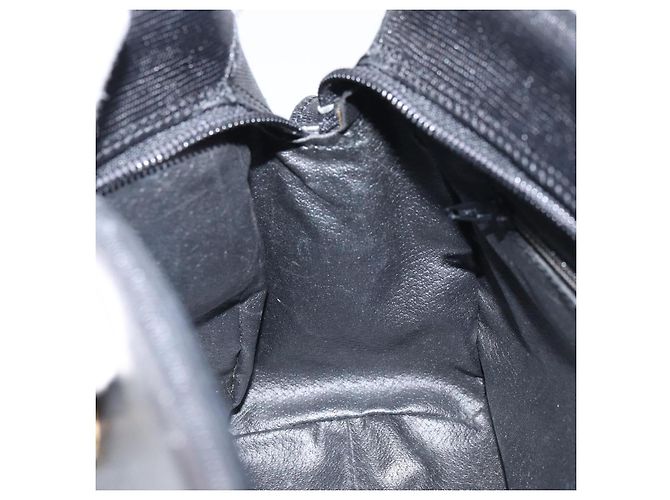 Céline Borsa a Spalla CELINE Circle in Pelle Nera e Oro Auth 159233 Nero D'oro - vista 19