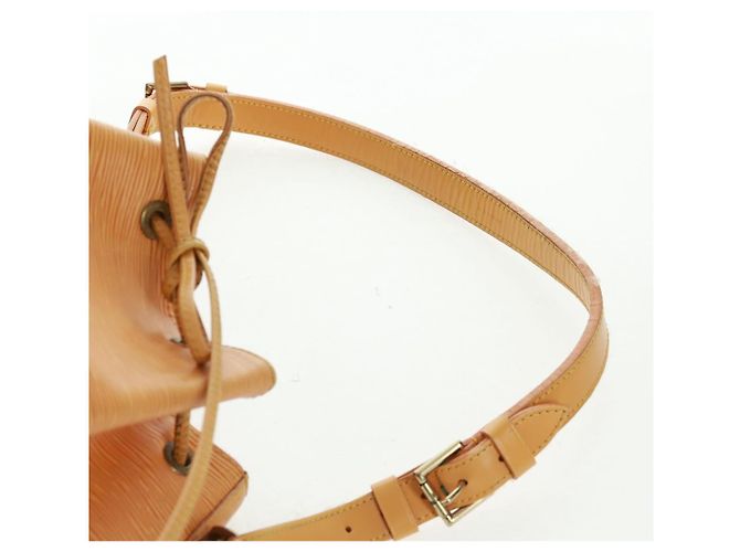 Noe LOUIS VUITTON Borsa a Spalla Petit Noé Epi Gialla M44109 LV Auth BA9123 Giallo - vista 14